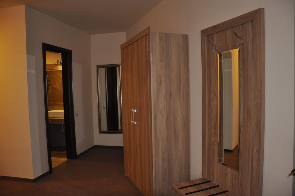Hotel Rainer Brasov Ngoại thất bức ảnh