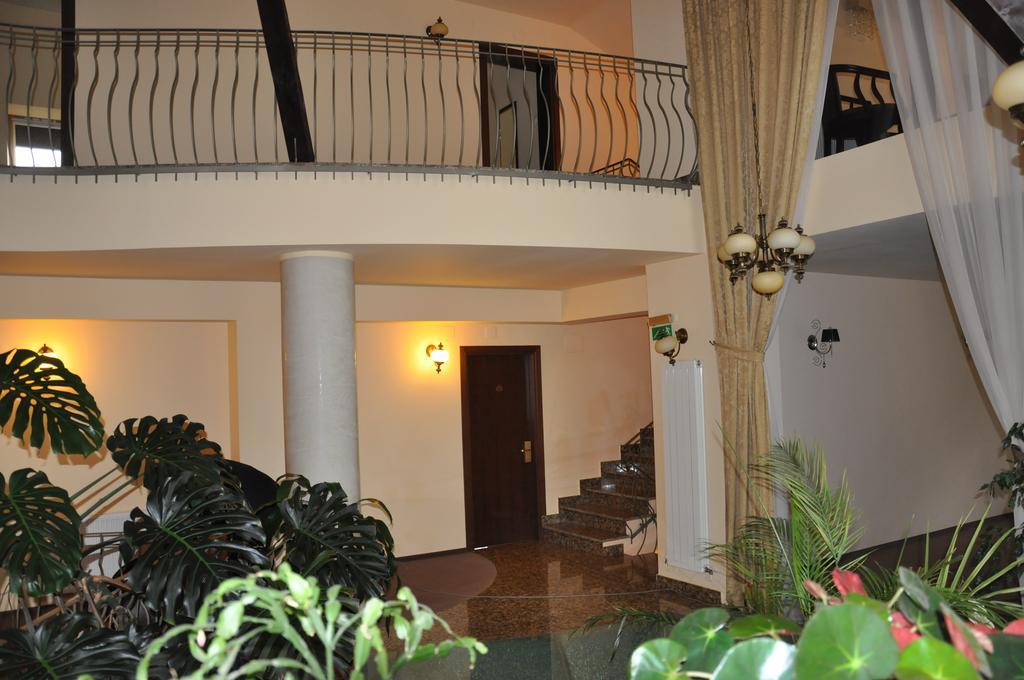 Hotel Rainer Brasov Ngoại thất bức ảnh